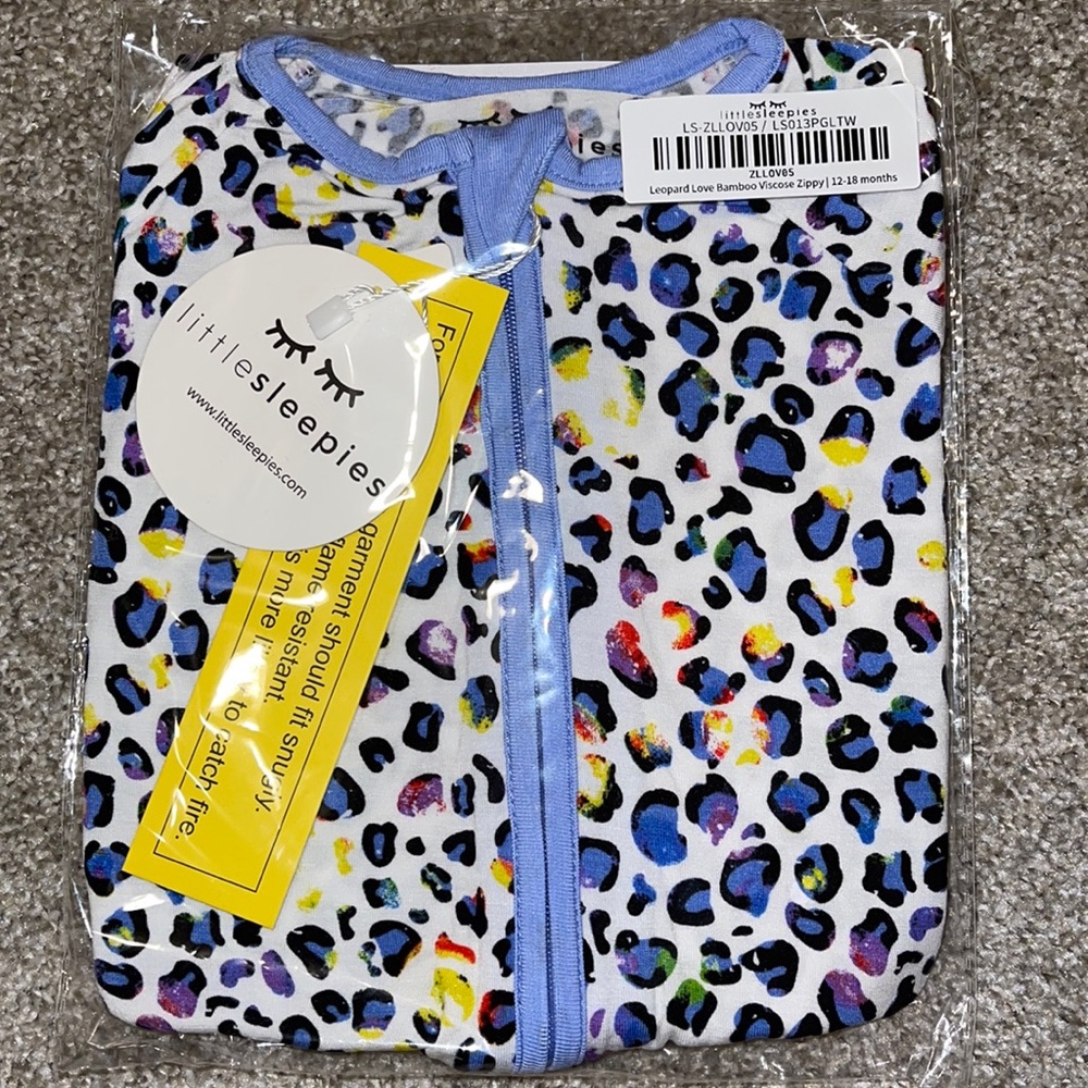 New in bag Little Sleepies Leopard Love Zippy